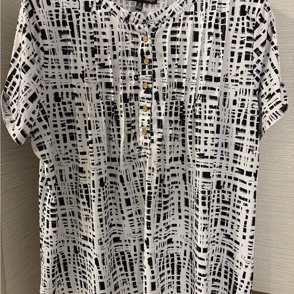 Chic Black and White Women's Blouse